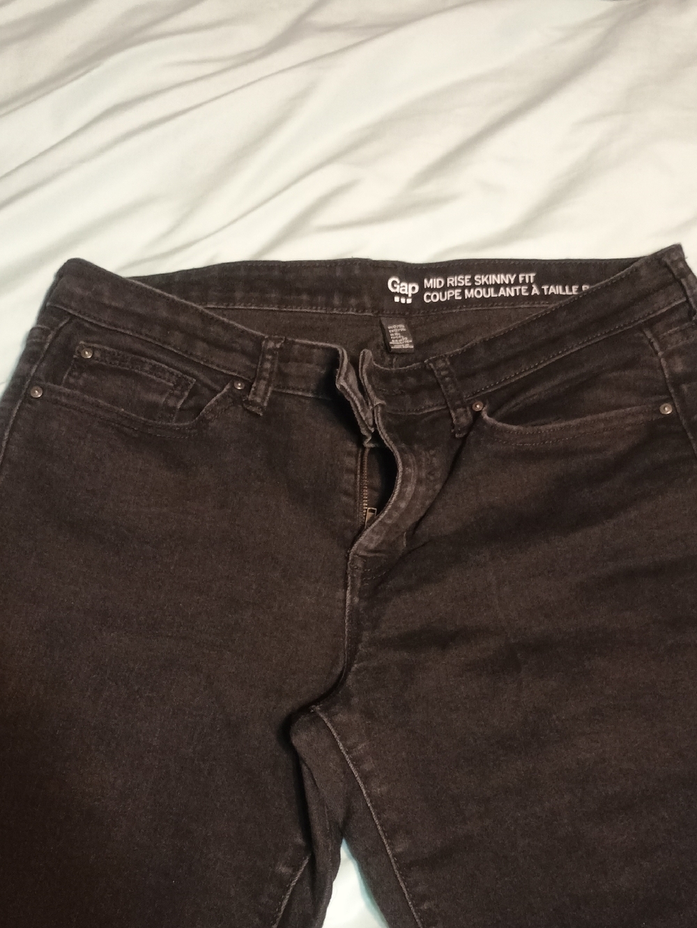 GAP Mid Rise Skinny Fit Jeans - Charcoal Black